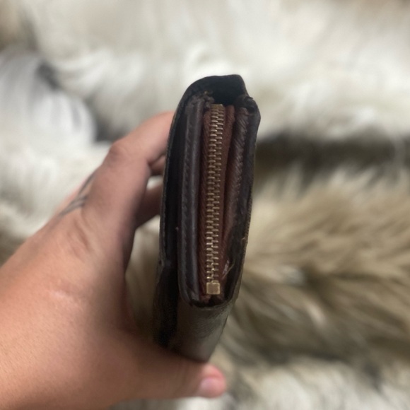 Louis Vuitton VINTAGE REHAB Wallet - Picture 14 of 17